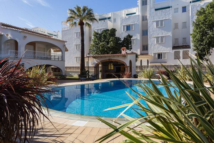 Villa for 11 people, with Terrace and Garden in El Palmar