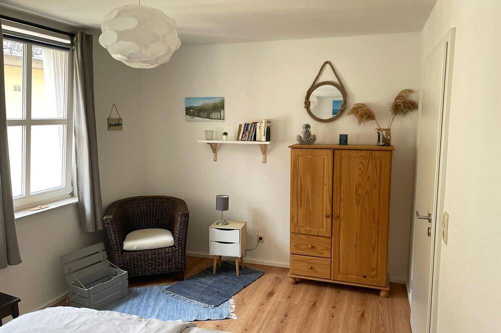 Ganze Wohnung, Eifel Fewo - 4-Bett-Ferienwohnung Dusche/Wc, 2 Schlafräume in Neuerburg, Eifelkreis Bitburg-Prüm