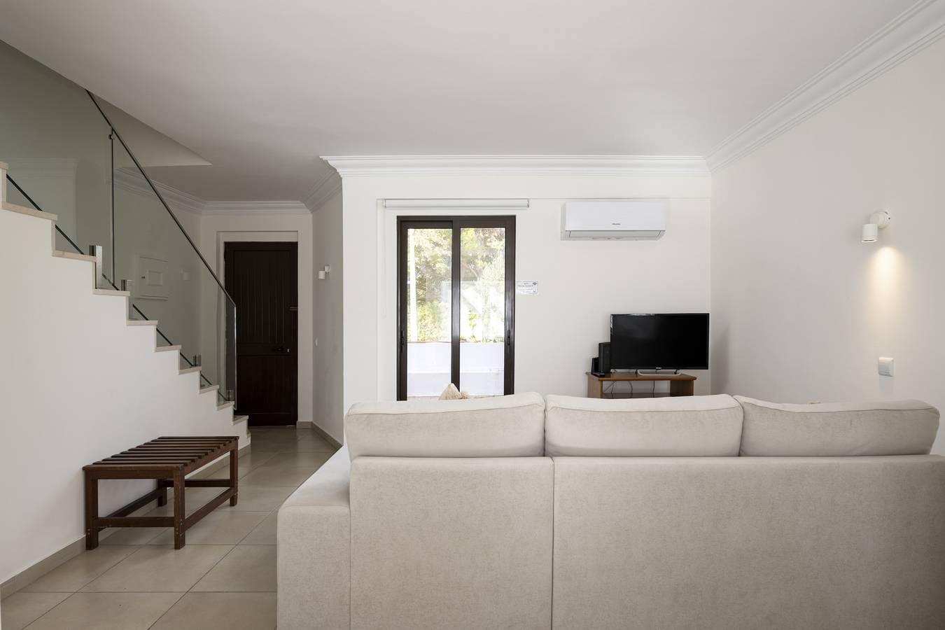 Ganze Wohnung, Ferienwohnung für 5 Personen mit Terrasse in Vilamoura, Quarteira