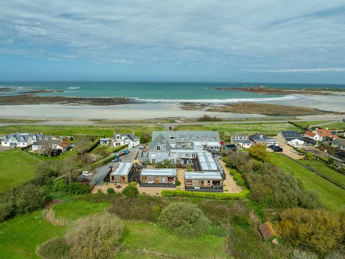 Holiday rental for 2 people, with Terrace and Garden in Guernsey