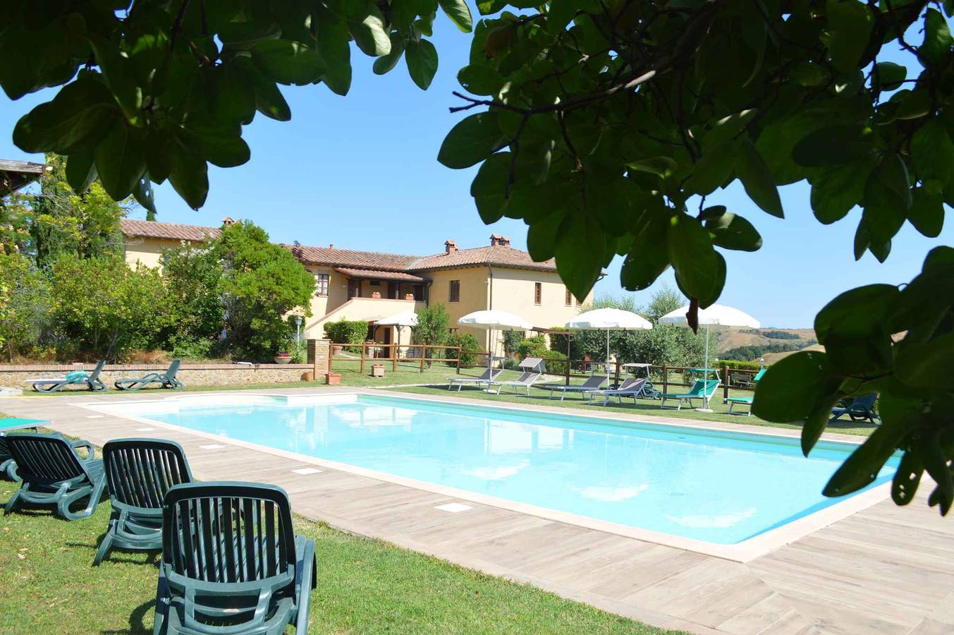 Ganze Ferienwohnung, Ferienwohnung mit Pool und Blick ins Tal in Asciano, Siena Provinz