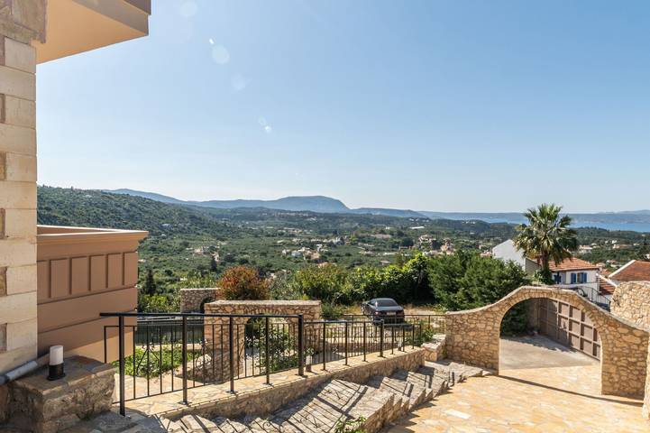 Villa für 16 Personen, mit Terrasse und Pool in Chania und Umgebung - 2