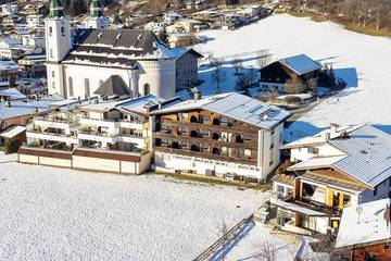 Hütte für 2 Personen, mit Balkon in Brixen im Thale
