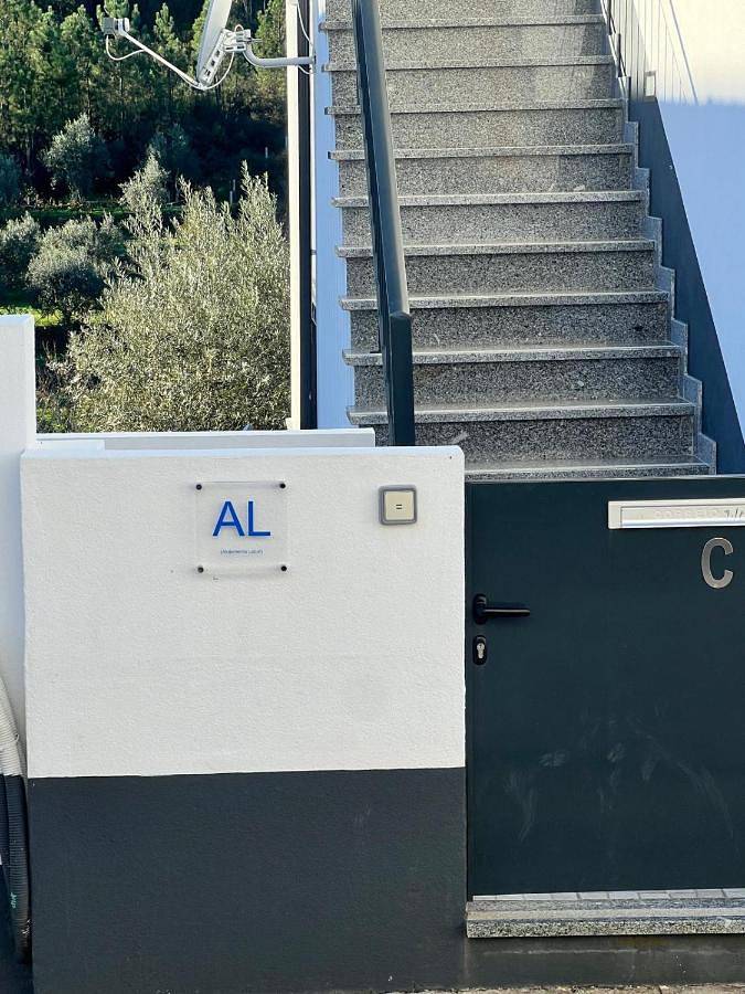 Location de vacances pour 6 personnes, avec vue et terrasse, animaux acceptés à Vila de Rei - 2