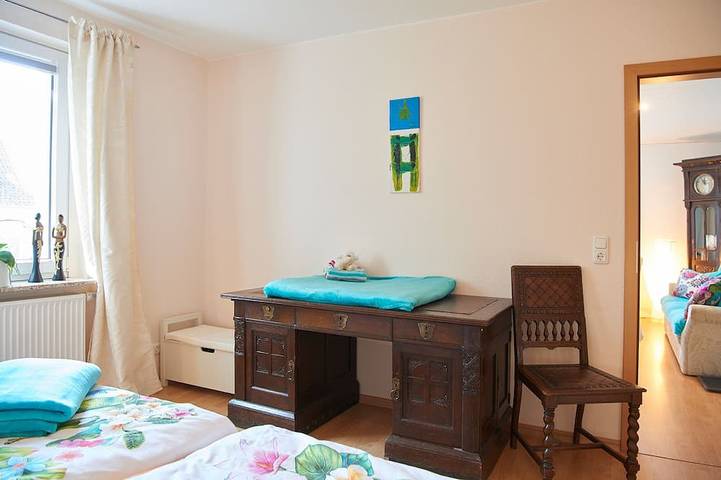 Ganze Wohnung, Fewo / Apartment in idyllischer sonniger ruhiger Lage am Waldrand mit Weitblick in Gehrden, Hannover und Umgebung