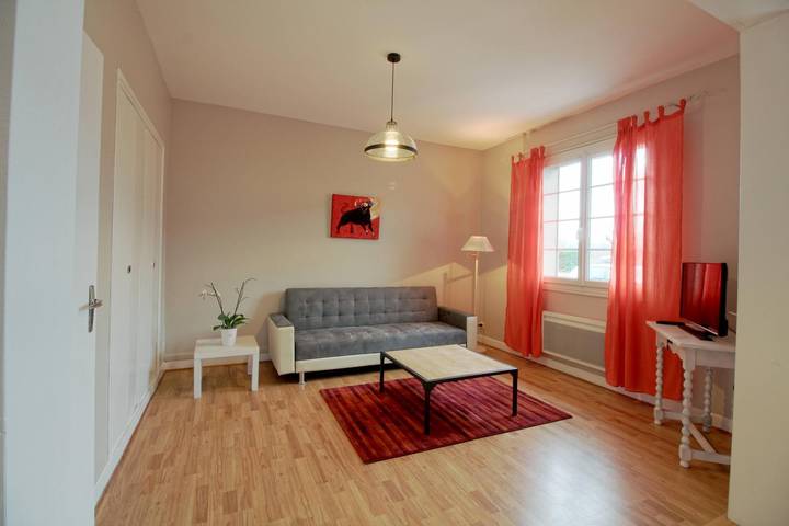 Gîte pour 2 personnes, avec terrasse à Lau-Balagnas - 2