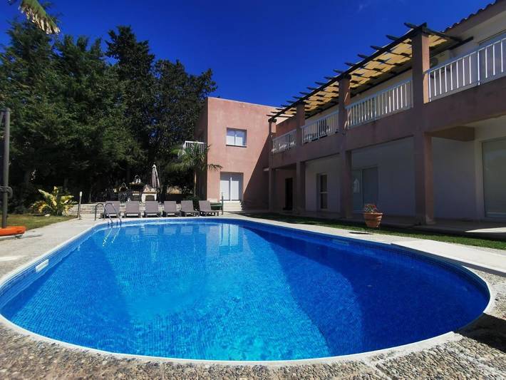 Location de vacances pour 14 personnes, avec piscine ainsi que jardin et vue, animaux acceptés à Coral Bay - 2