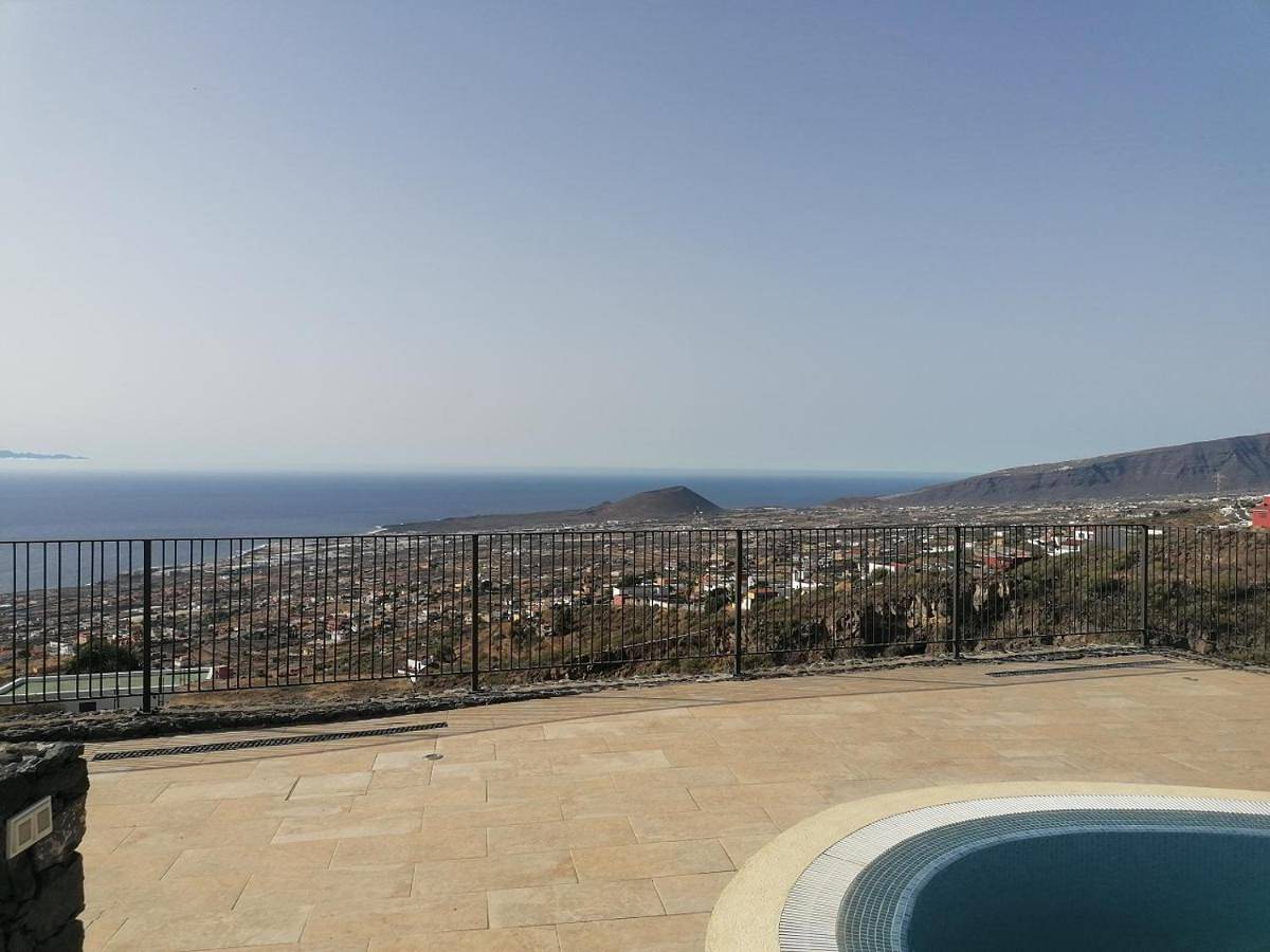 Three-Bedroom Villa in Araya, Candelaria