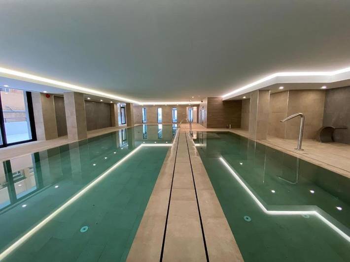 Ferienwohnung für 2 Personen, mit Pool und Sauna sowie Ausblick in Gibraltar