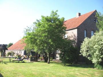 Ferienwohnung für 4 Personen, mit Terrasse in Großefehn