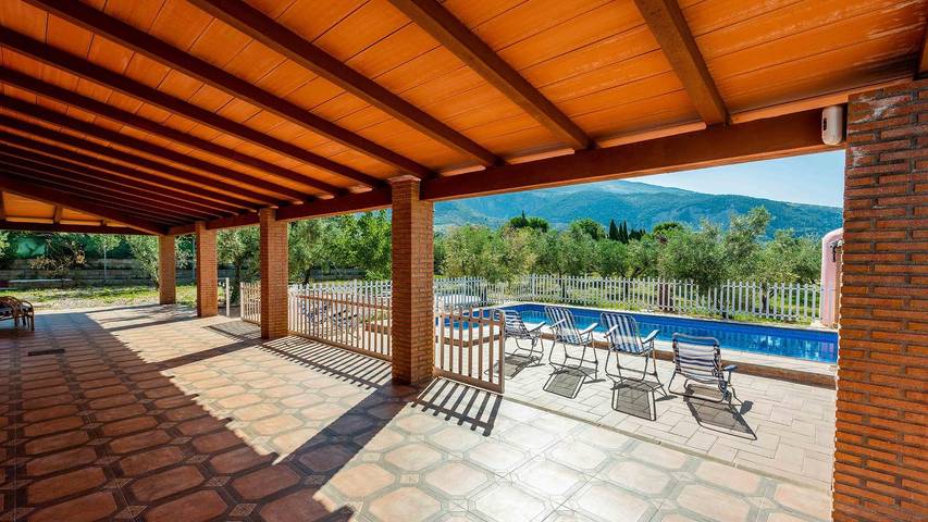 Chalet para 11 personas, con piscina en Valle de Lecrín - 4