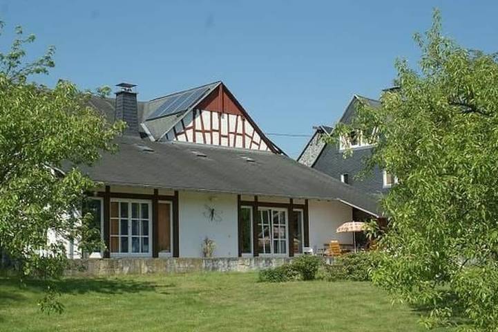 Ferienwohnung für 4 Personen, mit Garten