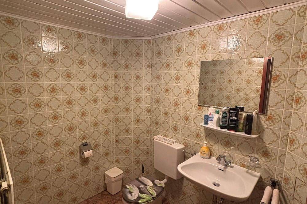 Ganze Wohnung, Doppelzimmer Nr. 2 - Haus Waldesruh in Ahorntal, Frankenalb