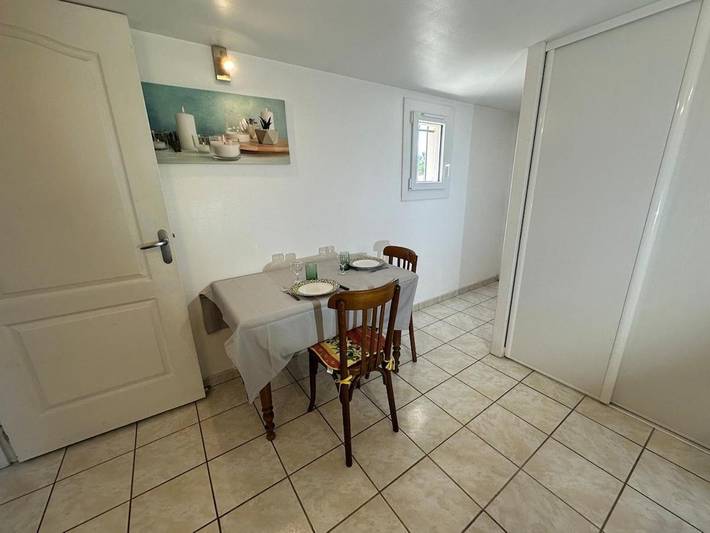 Gîte pour 5 personnes, avec jardin et vue, adapté aux familles à Castelginest - 2