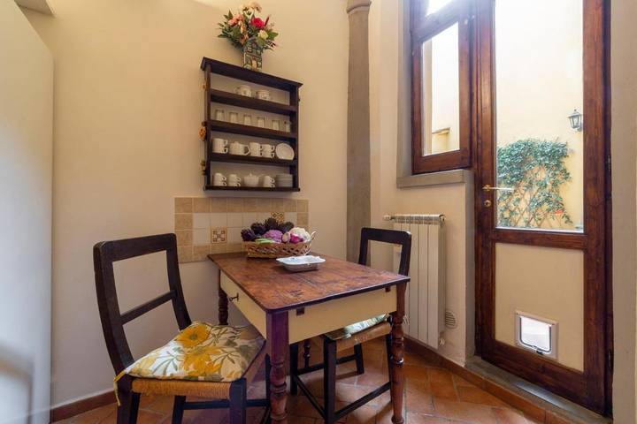 Gîte pour 7 personnes, avec terrasse dans Port de Sant Ambrogio - 3