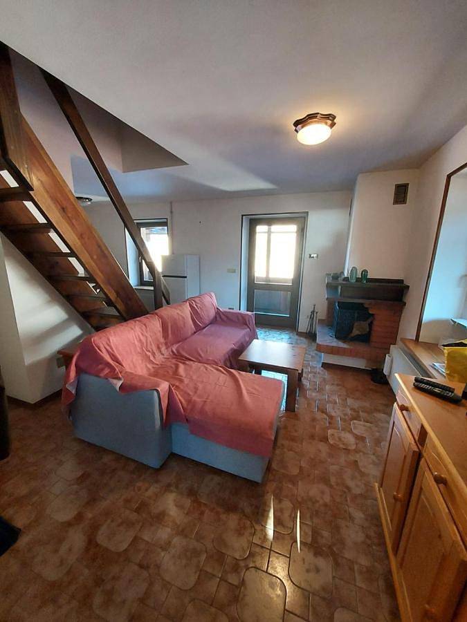 Gîte pour 6 personnes, avec balcon et vue, animaux acceptés à Forni di Sopra - 3