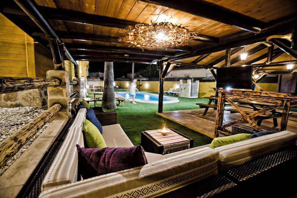 Villa Maribel rental houses with pool and close to the beach\ncasa Aitana in Busot, Costa Blanca