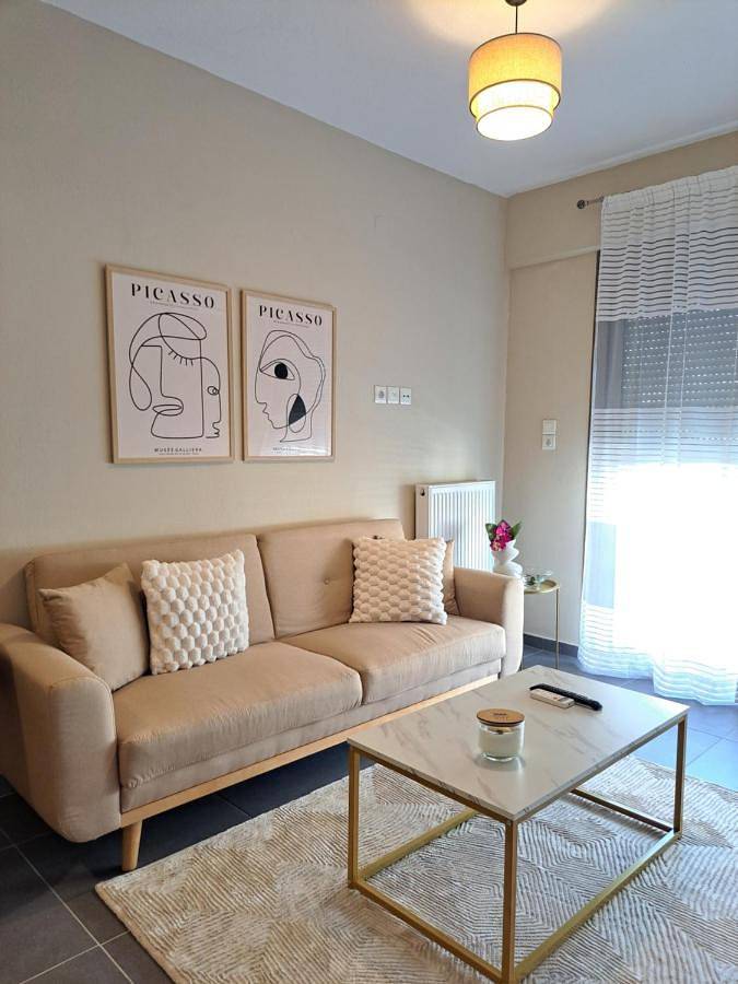 Gîte pour 3 personnes, avec balcon à Serrès