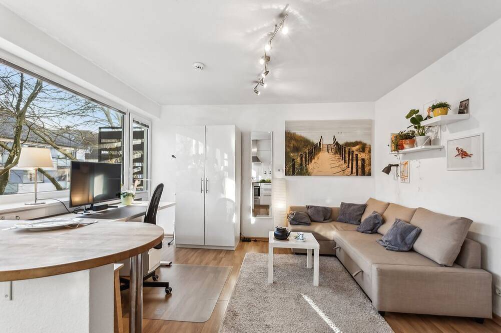 Ganze Wohnung, Langzeitwohnung + Anmeldung möglich + Briefkasten, ideal für Neustart in Holsterhausen, Essen
