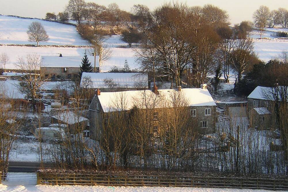 Godfrey Hole Cottage in Carsington Water, Derbyshire