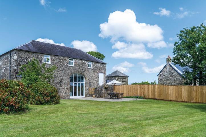 Cottage for 6 people, with garden and terrace in Wales