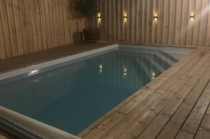 Maison de vacances pour 8 personnes, avec terrasse et jacuzzi, animaux acceptés à Arès
