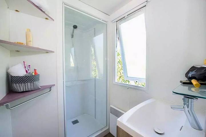 Mobil home pour 4 personnes à Trogues - 4