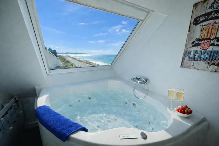 Apartamento de vacaciones para 3 personas, con jacuzzi y jardín - 1