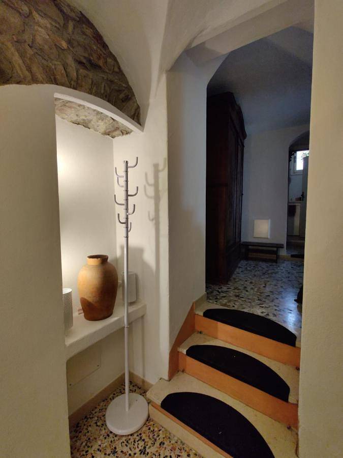 Gîte pour 7 personnes, avec Balcon ainsi que Terrasse et Vue à Perinaldo - 4