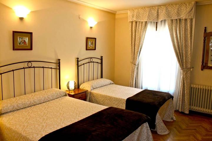 Casa de huéspuedes para 2 personas, con Balcón en Ávila