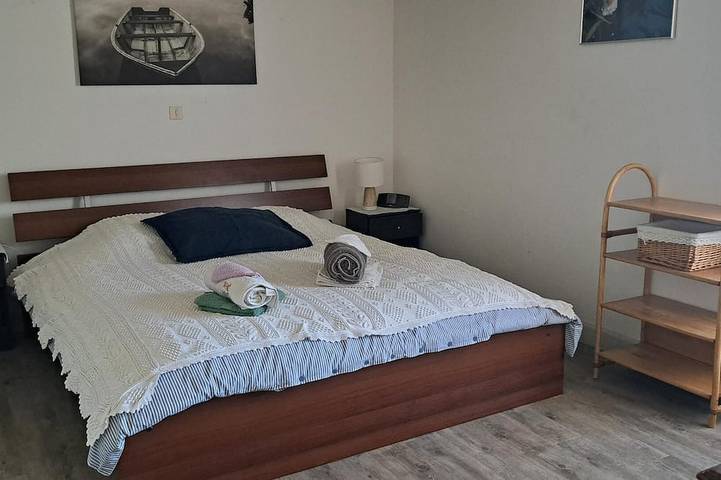 Location de vacances pour 7 personnes, avec jardin à La Ballade de Pern - 2