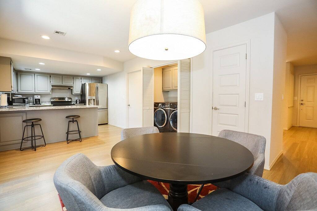 Schritte in die Innenstadt von Bentonville Iii in Bentonville, Ozark Mountains