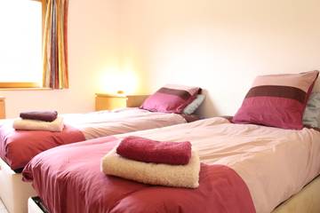 Chalet pour 11 Personnes dans Les Carroz, Grand Massif, Photo 3