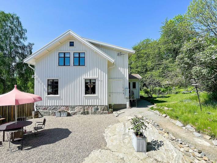Charmig Villa Flykt in Orust