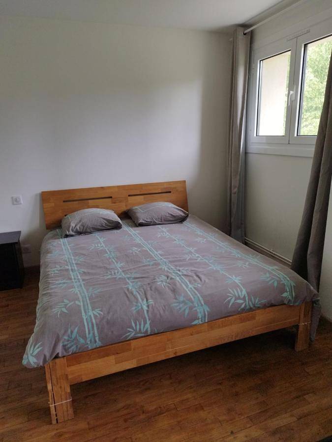 Appartement de vacances entier, L'étang du griffolet 3 in Ussac, Région de Brive-la-Gaillarde