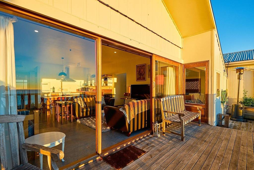 Cottage mit drei Schlafzimmern und herrlichem Blick auf das Meer und die Berge. in Kaikoura, Canterbury (NZ)