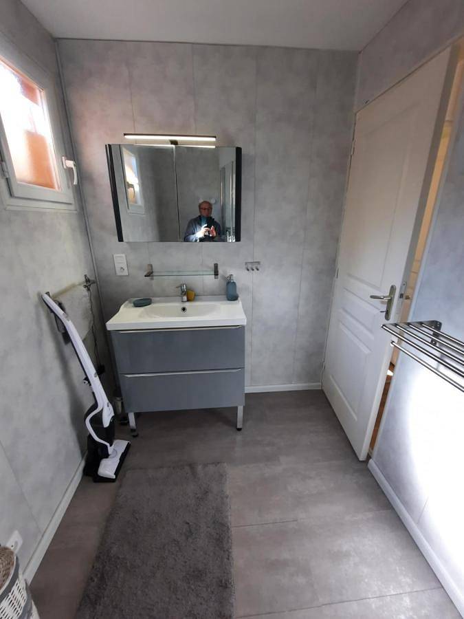 Two-Bedroom Chalet in Audenge, Région d'Arcachon