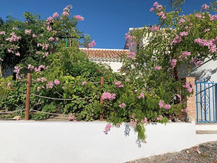 Casa rural para 4 personas, con Terraza y Jardín además de Piscina y Vistas en El Chorro