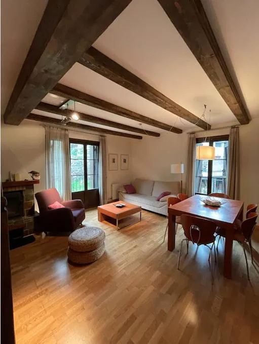 Apartamento de vacaciones para 6 personas, con balcón y vistas - 1