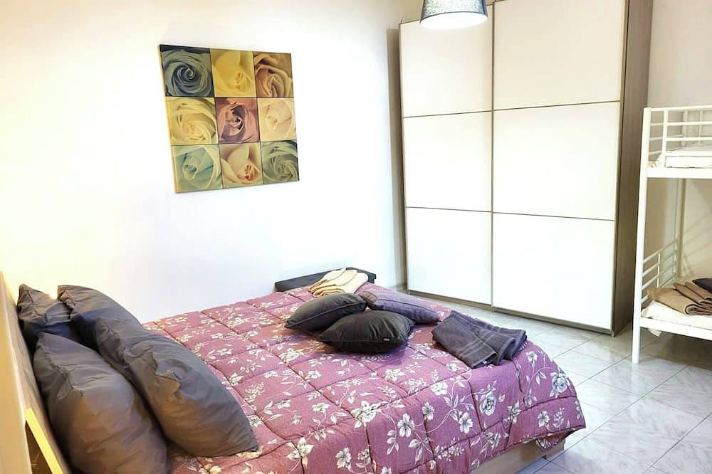 House in the small village of Irpinia, for groups of friends and families in Bonito (Avellino), Avellino Provinz