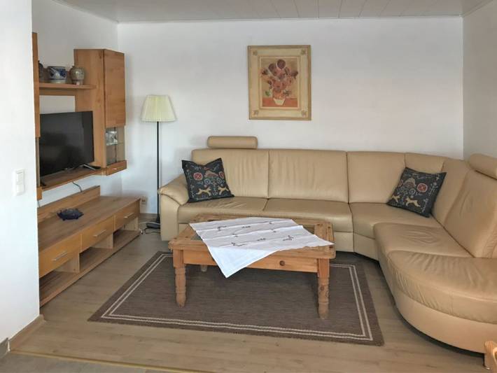 Ganze Wohnung, Wohnung mit Terrasse in Waldbrunn-Ellar in Waldbrunn (Westerwald), Landkreis Limburg-Weilburg