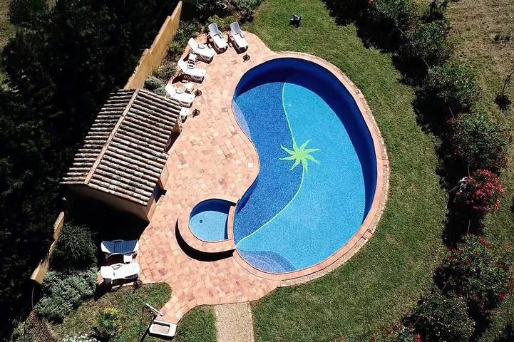 Ferienhaus für 4 Personen, mit Pool und Garten - 1
