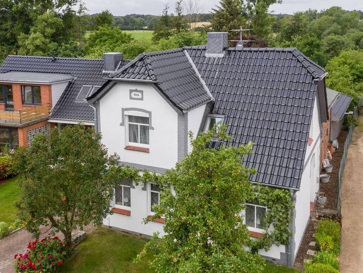 Achtern-witten-Tuun in Nusse, Kreis Herzogtum Lauenburg