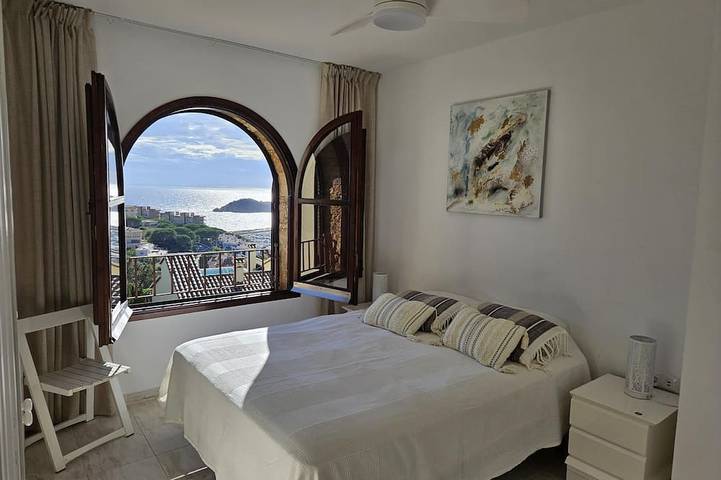 Villa pour 8 personnes, avec piscine ainsi que balcon et jardin à Sant Feliu de Guíxols - 3