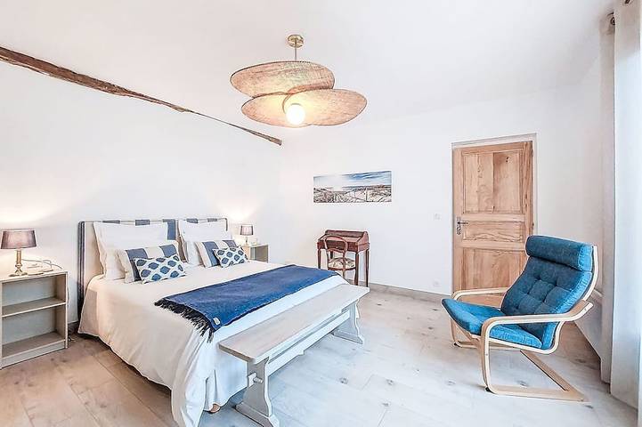Gîte pour 4 personnes, avec Piscine à Geay - 2