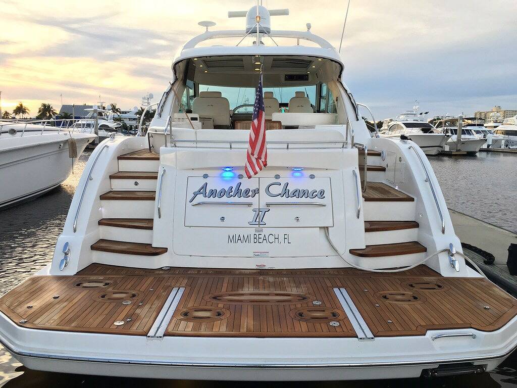 60ft Sea Ray Private Yacht zu chartern in Miami, Florida