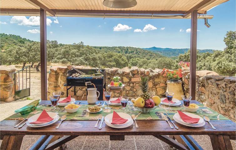 140qm Apartment mit Pool, Terrasse, Internet in Villaviciosa de Córdoba, Sierra Morena