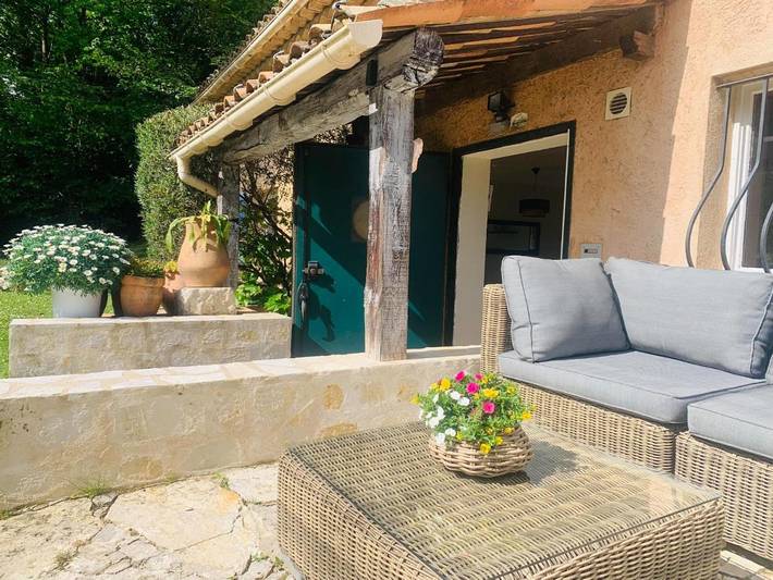 Maison d’hôte pour 2 personnes, avec vue ainsi que terrasse et jardin