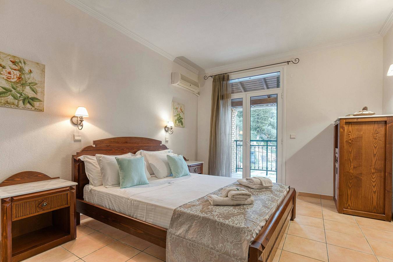 Appartement entier, Villa Delphine by Tsiolis family ★ shared pool in Katavolos, Corfou