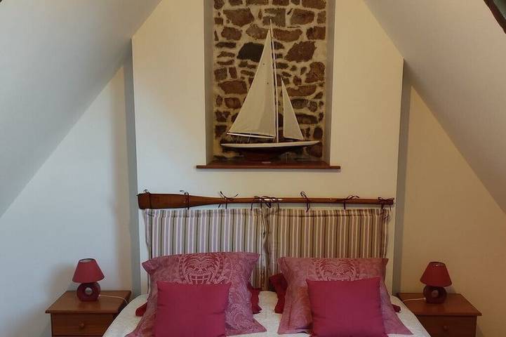 Location de vacances pour 5 personnes, avec jardin à Ploumilliau - 3